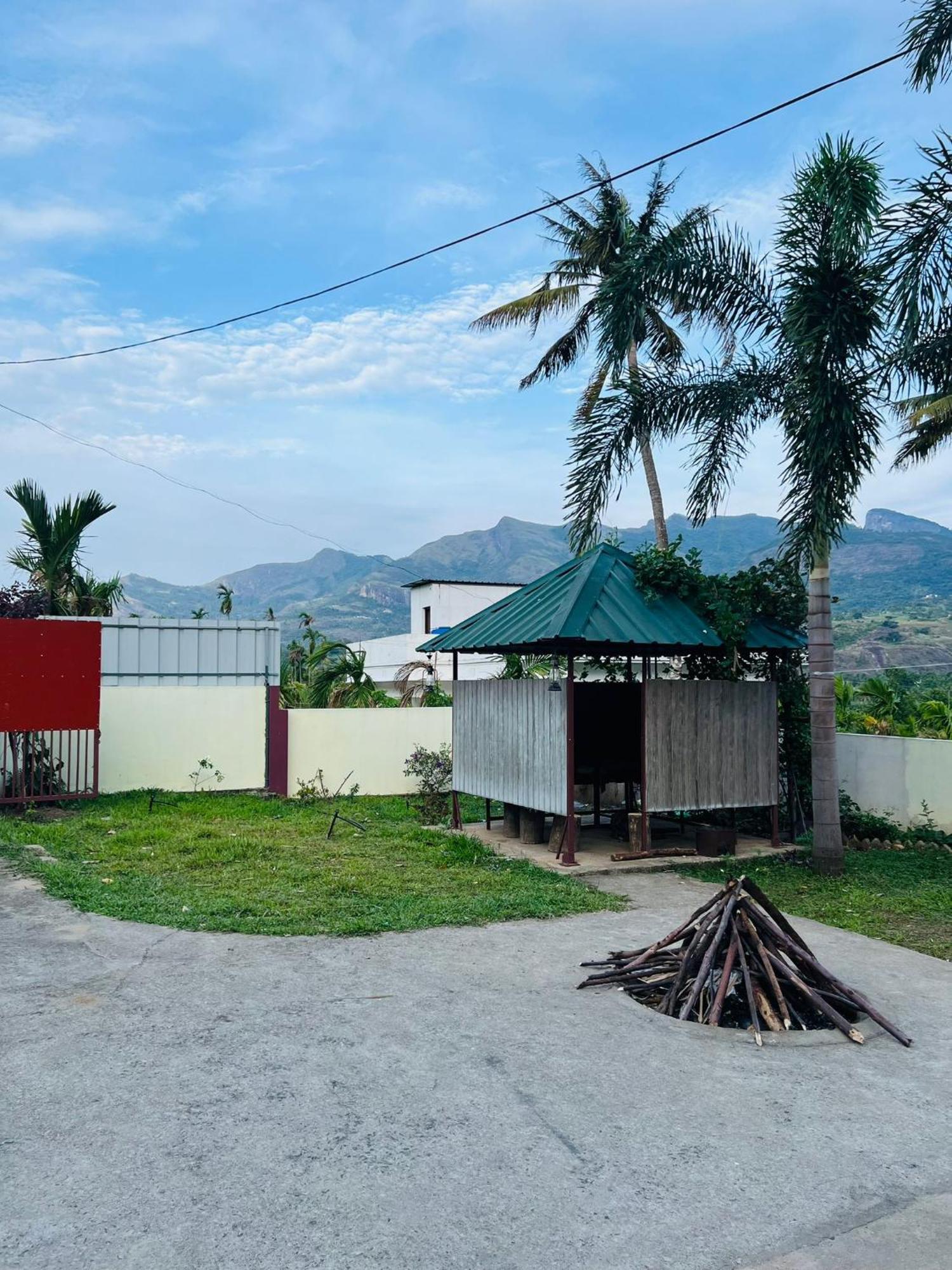 Kadampil Farm House Maraiyur Bagian luar foto